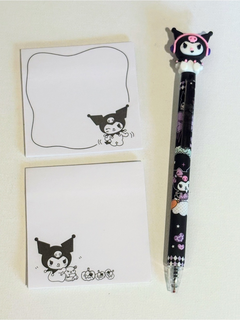 Kuromi Character Gel Pen w/Two Sticky Notepads - nwot